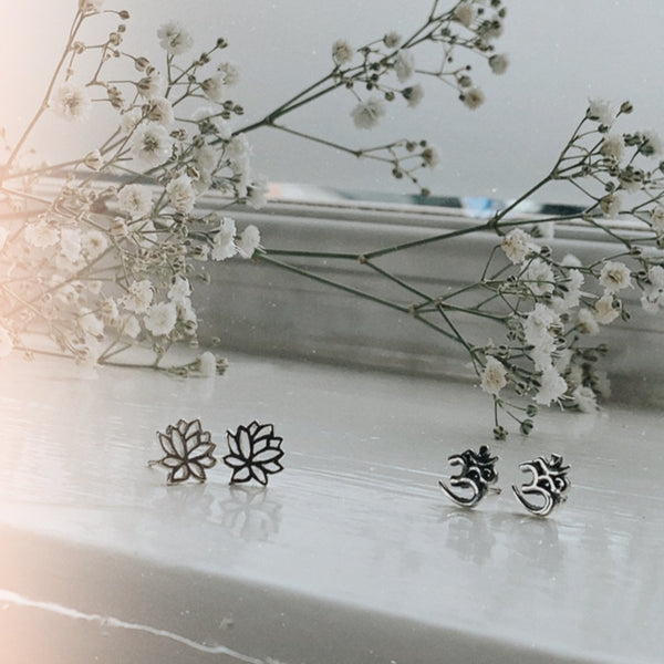 Om earrings Sterling Silver