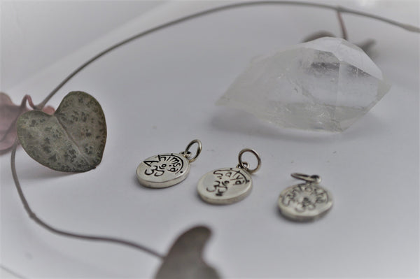 Ahimsa pendant Reversible Lotus