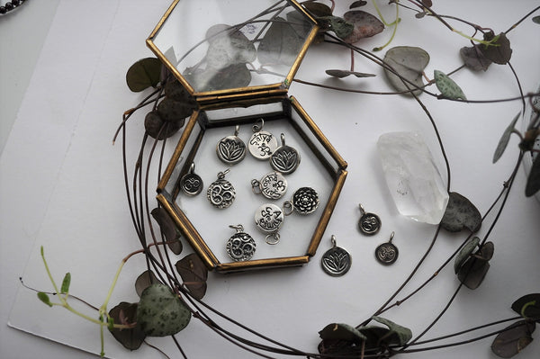 Ahimsa pendant Reversible Lotus
