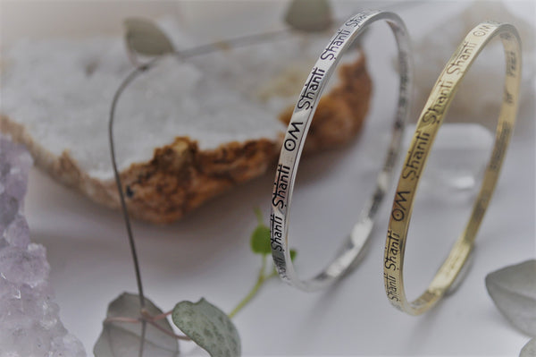 Om Shanti Bangle Brass